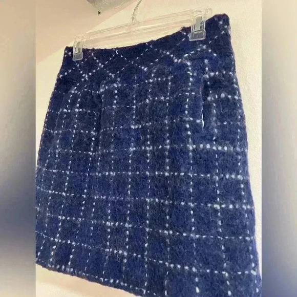 Anthropologie Maeve Women's wool Skirt Blue White Plaid Wool size 6 preowned - Picture 2 of 6